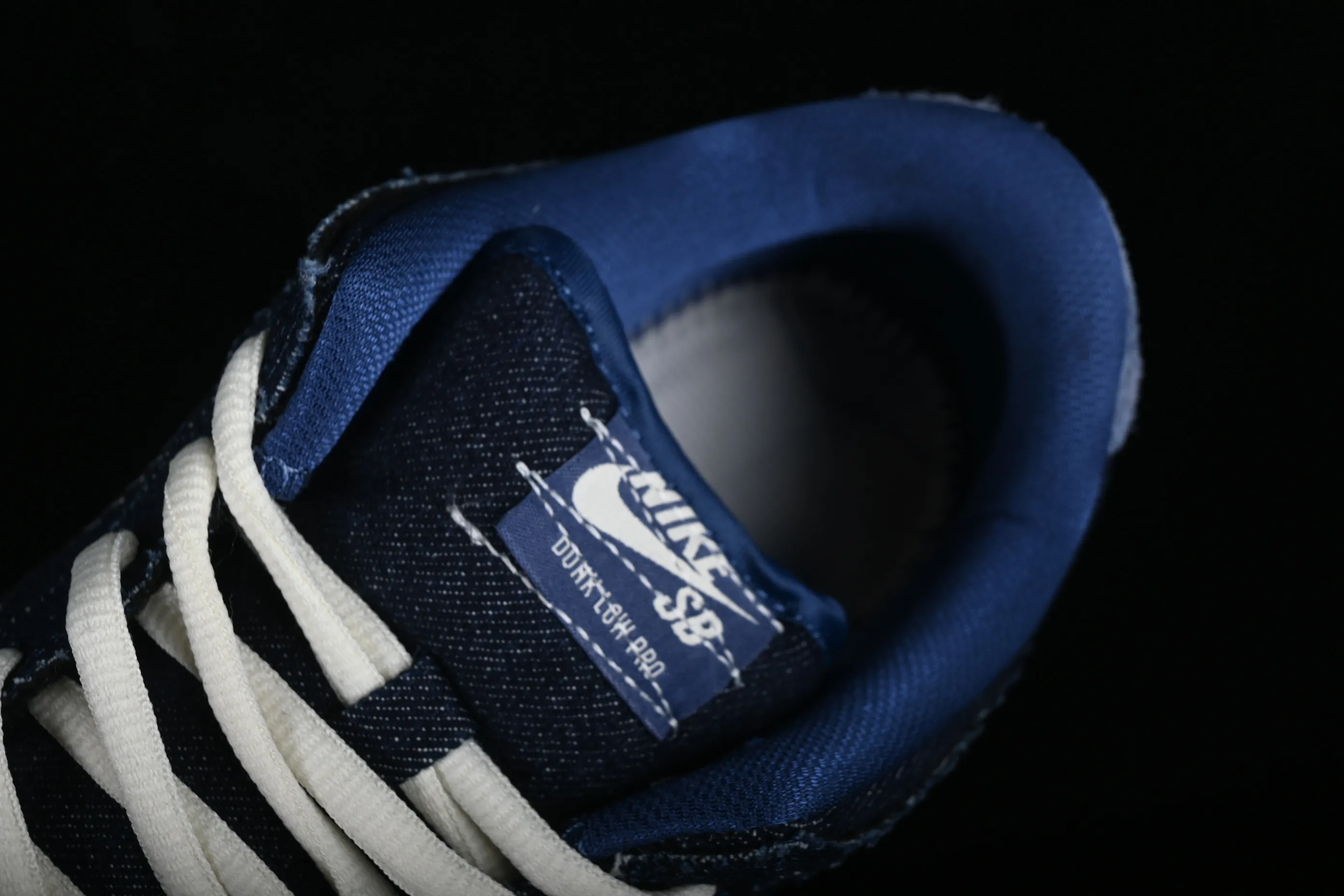 All Categories Nk SB Dunk Series Nk SB Dunk Low Low-top sneakers Nk SB Dunk Low Pro Prm "Denim Gum" Denim denim low-top casual sneakers CV0316-400